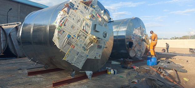 MEGABEVERAGES – STORAGE TANKS REFURBIHING AND PIPING - Insulation of steam header